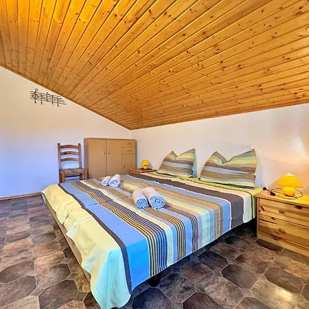 Apartamento With A Parking Space Nska, Krk - 23878