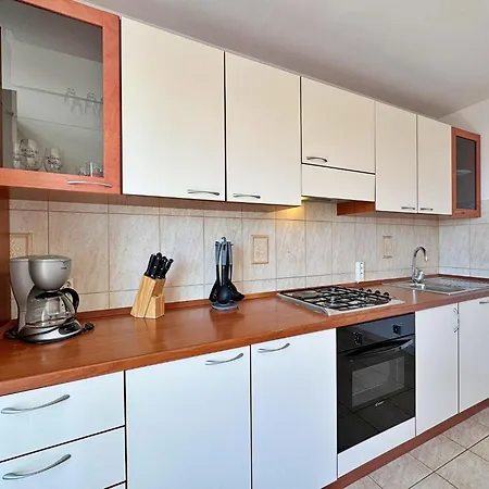 With A Parking Space Nska, Krk - 23878 Διαμέρισμα *