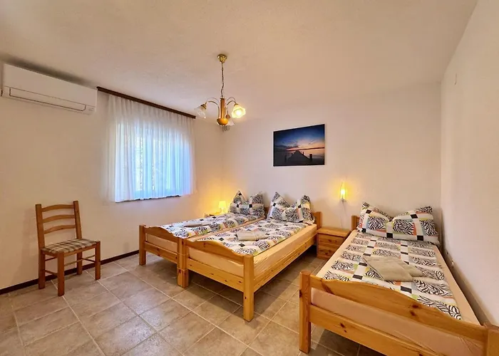 With A Parking Space Nska, Krk - 23878 Appartamento