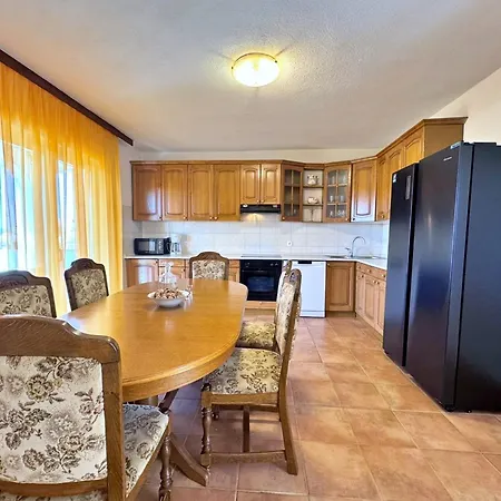 Apartamento With A Parking Space Nska, Krk - 23878 *